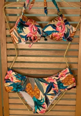 BUSTO ANA CLAUDIA MEIA TAA TURBINADO