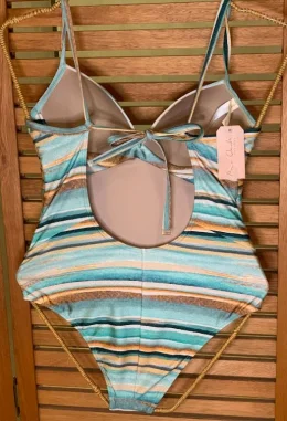 MAIO ANA CLAUDIA MEIA TAA SUSTENTAO