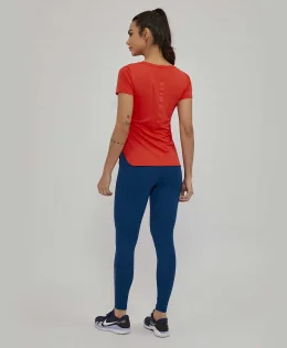 T-SHIRT SKIN FIT ALONGADA CHERRY TOMATO