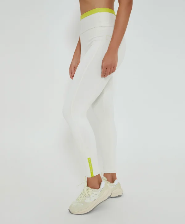 LEGGING COM BOLSO E ZIPER NA BARRA NUDE PILATES